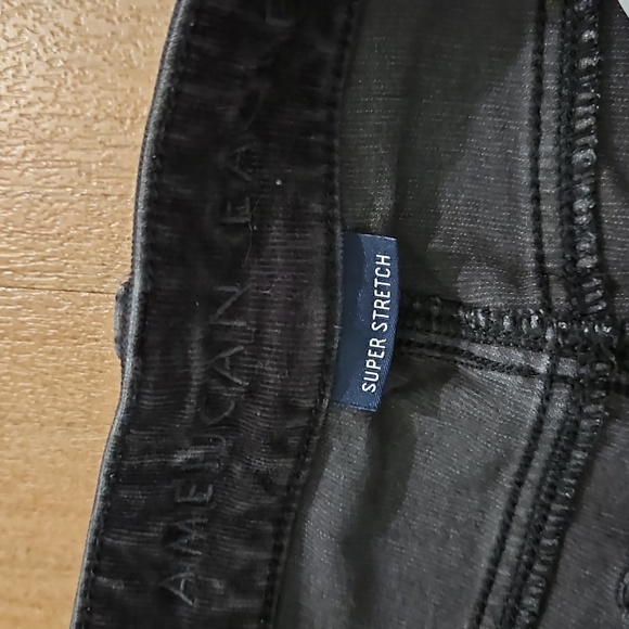 American Eagle Black corduroy jeans - Picture 2 of 5